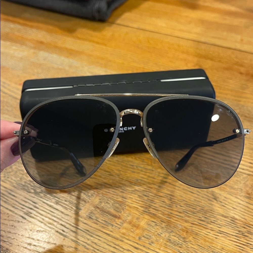 Givenchy Women’s Brow Bar Aviator Sunglasses - Picture 3 of 8